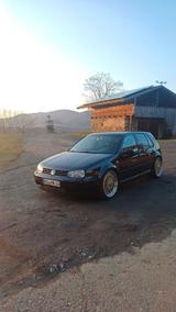 Volkswagen Golf 4 GTI - Volkswagen Golf aus 1999: GTI
