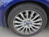 Ford Focus Lim. Titanium *Navi + PDC + Schiebedach - gebrauchte Ford Limousine