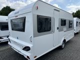 Knaus Sport 460 EU 1800kg; Multidose & TV Halter - Knaus Wohnwagen Sport 460