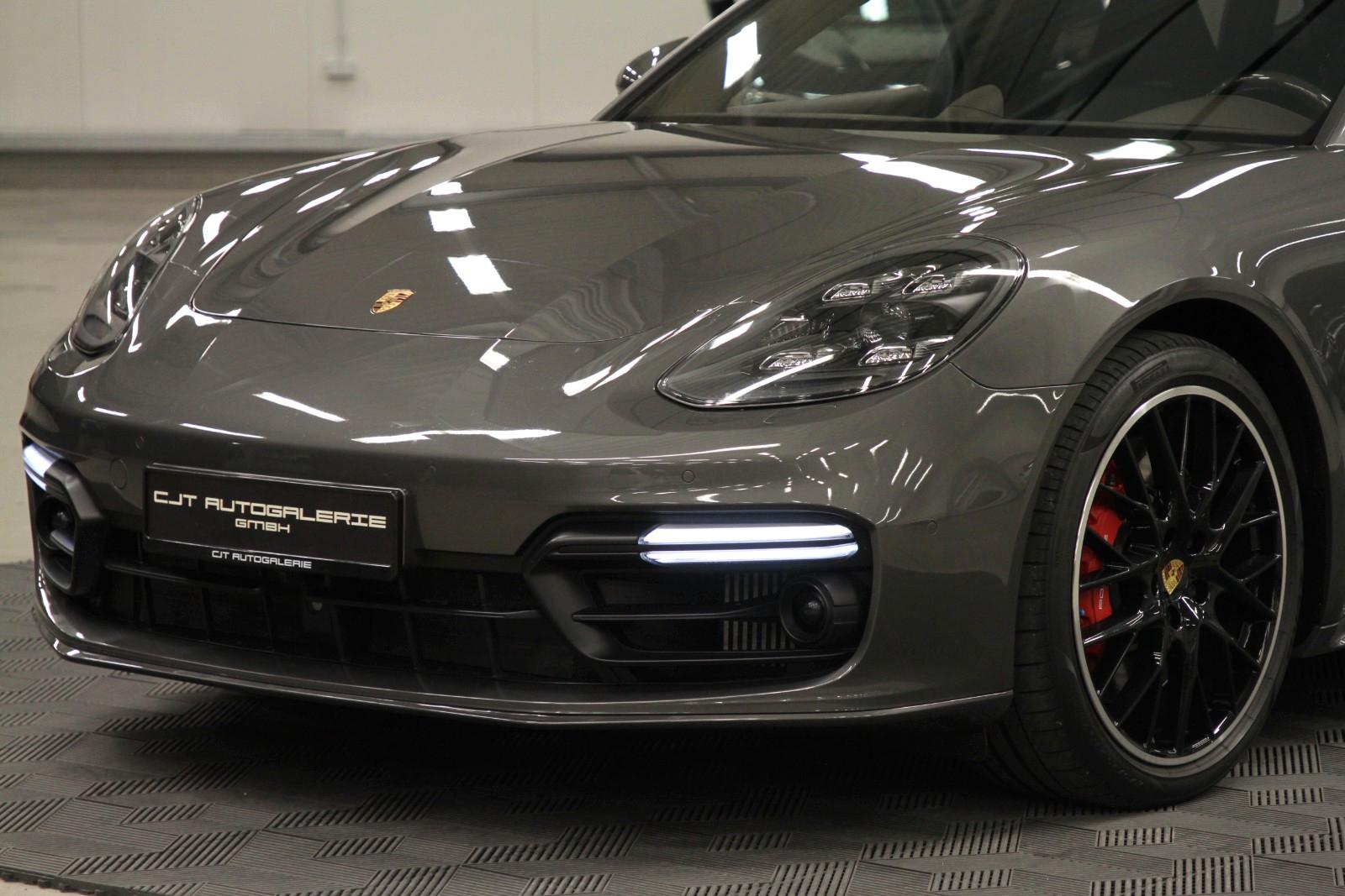 Porsche Panamera Turbo / CARBON / GTS / APPROVED
