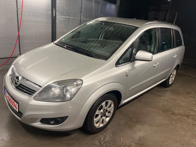 Opel Zafira B Edition "111 Jahre".TÜV 1.2026.2 Hand