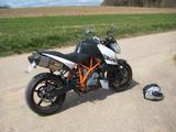 KTM 990 Superduke R - KTM VON 751 BIS 1000 CCM