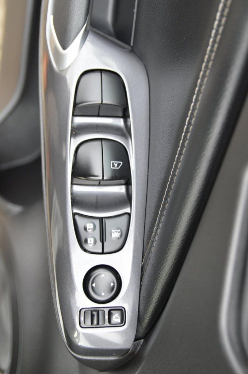 Fahrzeugabbildung Nissan Juke   N-Connecta LED Kamera Alu Navi Winterpake