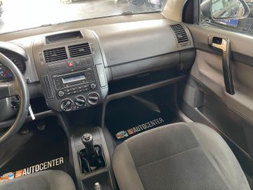 Volkswagen Polo IV Comfortlin *KLIMA*ELEKTR.FENSTER-SPIEGEL