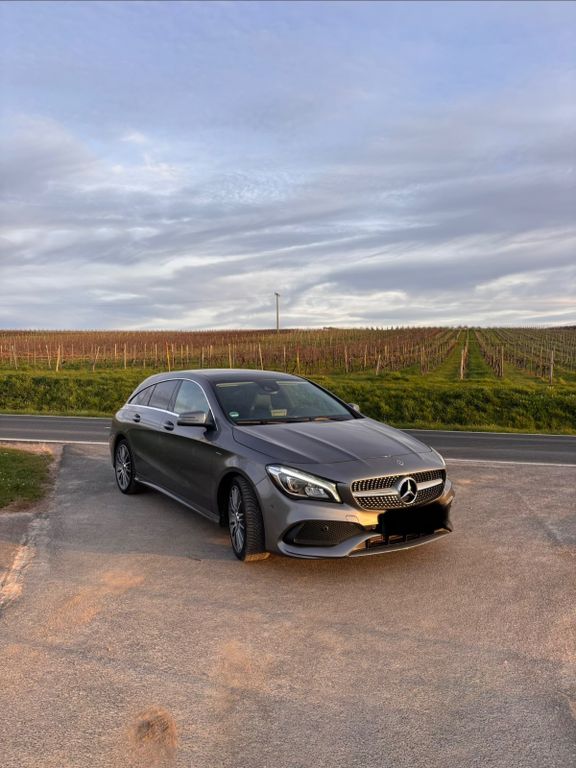 Image of Mercedes-Benz CLA 220 Shooting Brake