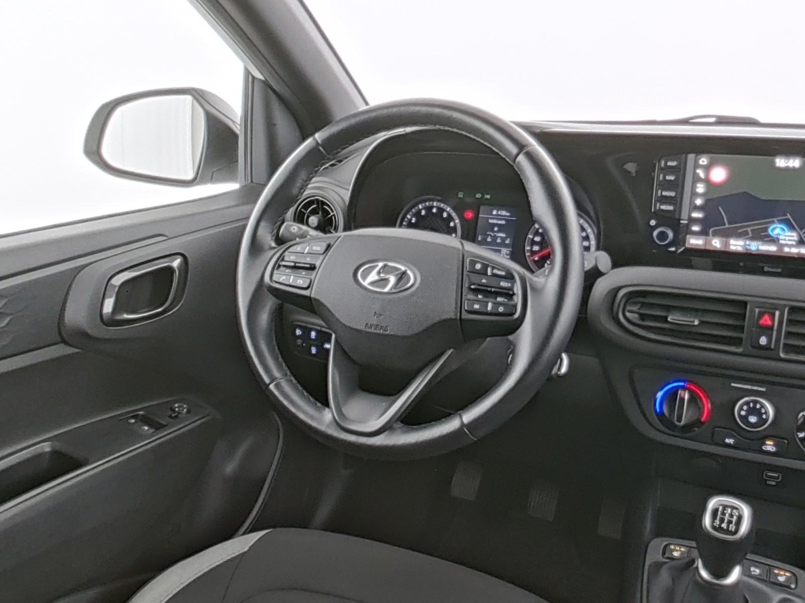 Hyundai i10 1.0 Navi|Sitz&Lenkrhzg.