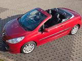 Peugeot 207 CC Cabrio Sport 1.HD 85TKM - gebrauchte Peugeot 207 aus dem Jahr 2007