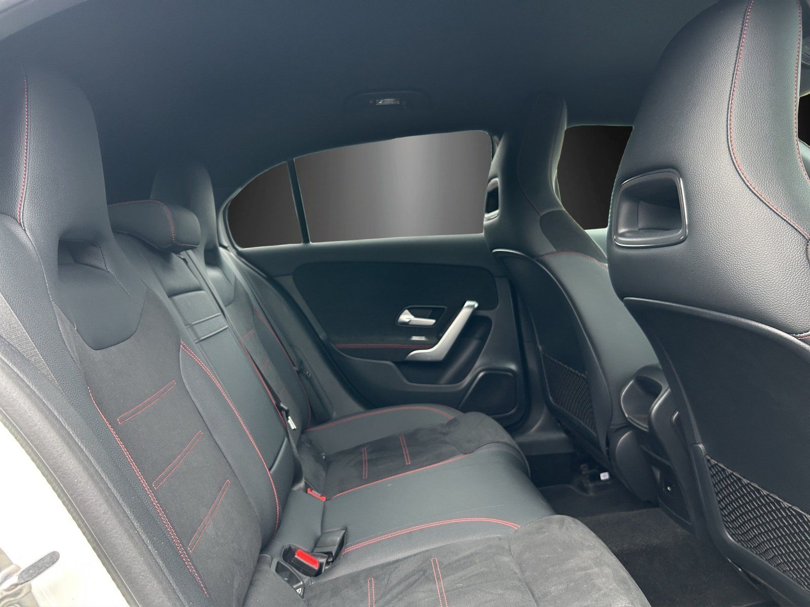 Fahrzeugabbildung Mercedes-Benz A 220 d+AMG KeyGO Totwinkel NIGHT