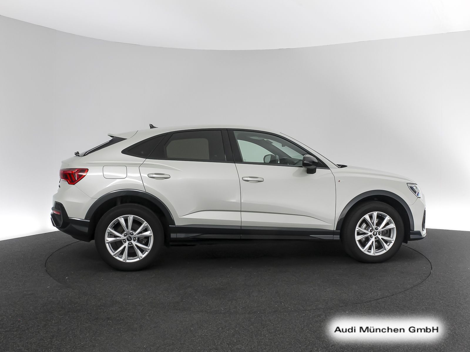 Audi Q3 Sportback 45 TFSI e S tronic S line ACC/Virtu foto 7