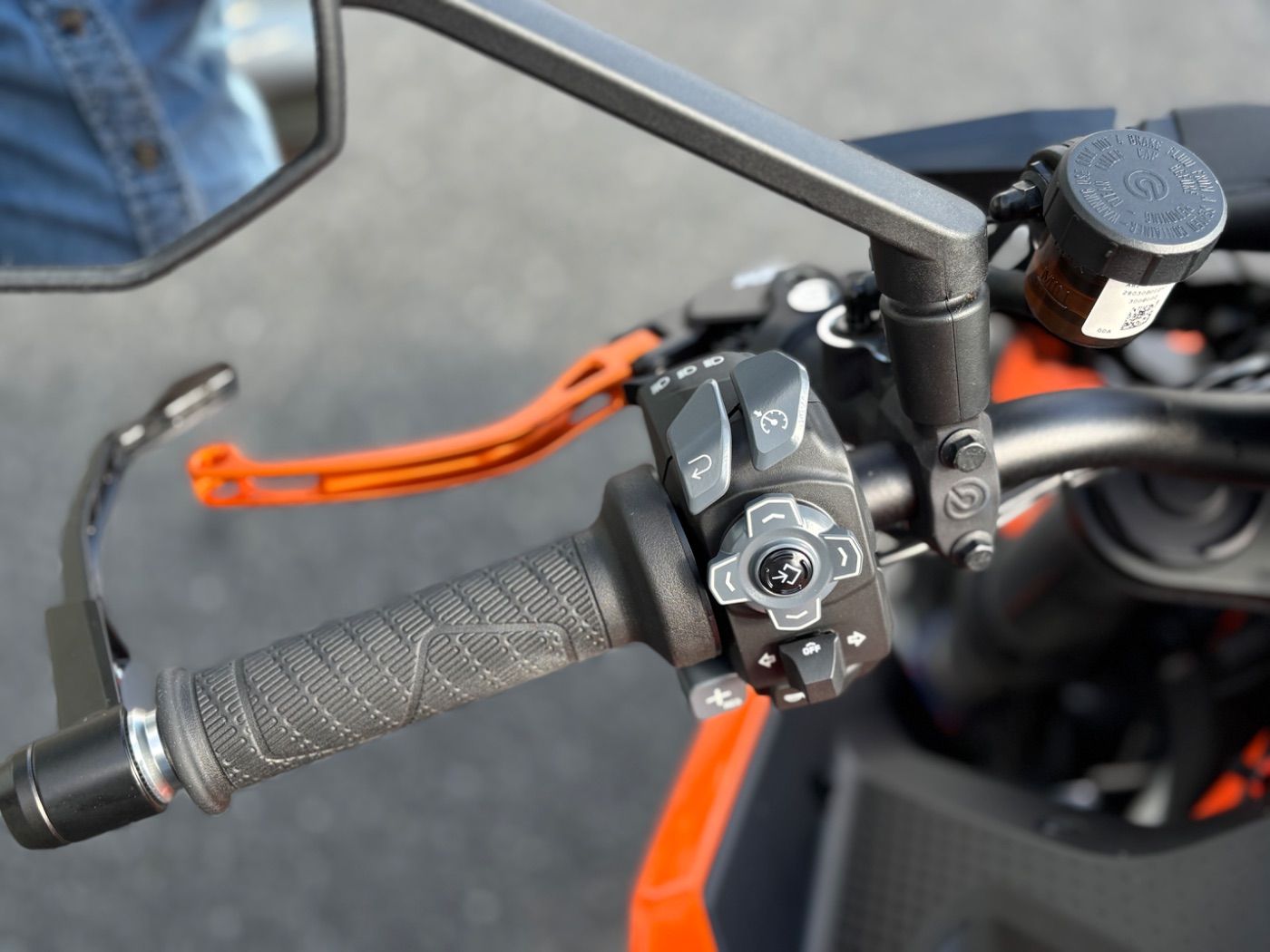 Fahrzeugabbildung KTM 1390 Super Duke R EVO 2026 Techpack, Akrapovic