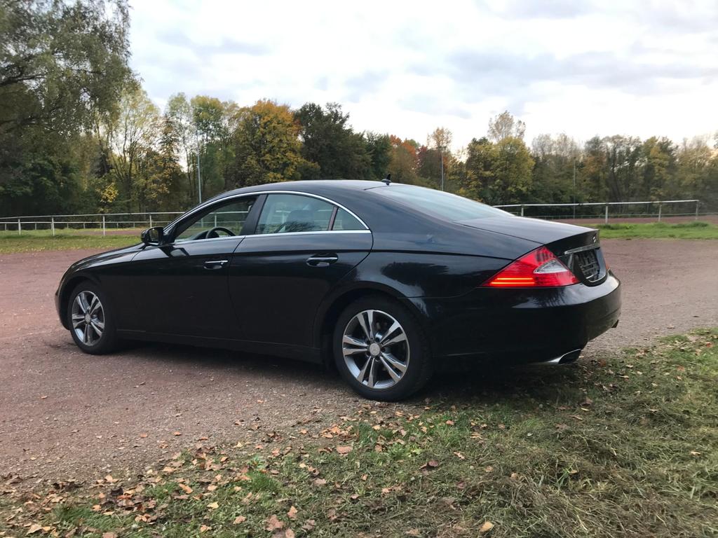 Mercedes-Benz CLS 320