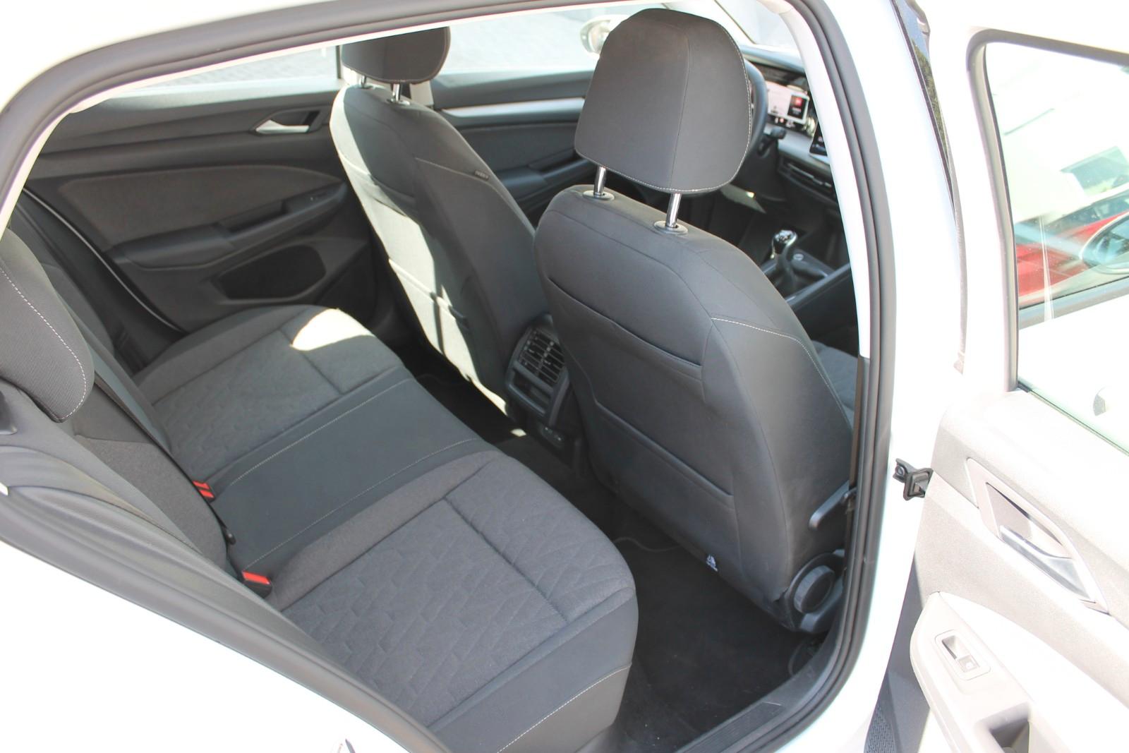 Volkswagen Golf VIII Lim. 1.5 TSI Life-Navi-AHK, миниатюра 7