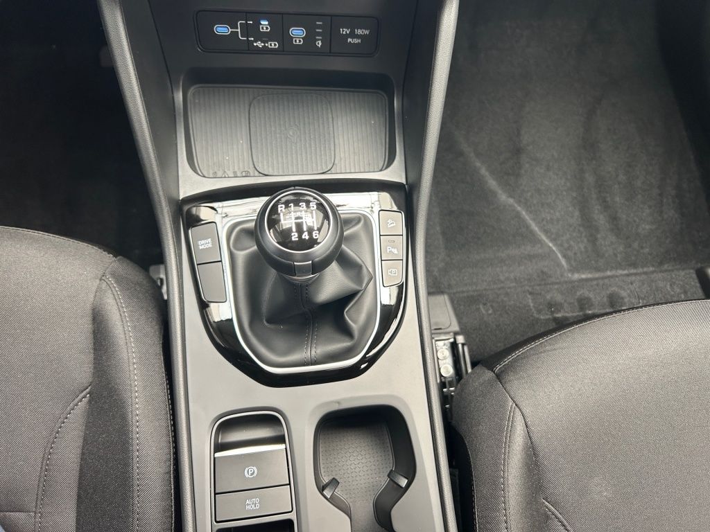 Fahrzeugabbildung Hyundai TUCSON 1.6 T-GDI 2WD 6-MT Select 2xKlima KlimaA