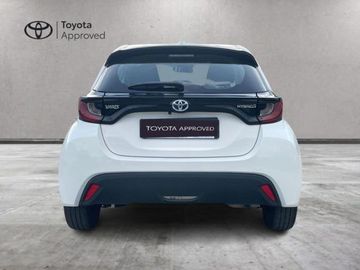 Toyota Yaris - 12