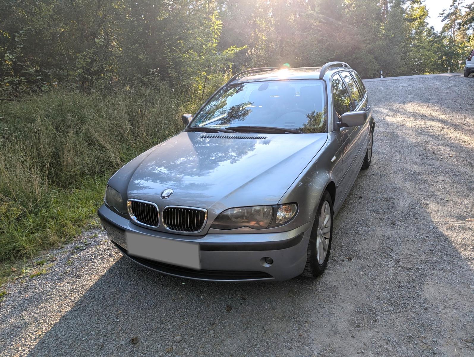 BMW 628 2004 — rear view