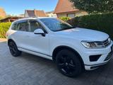 Volkswagen Touareg 3.0 V6 TDI SCR Tiptronic Executive E... - Volkswagen Touareg: Executive
