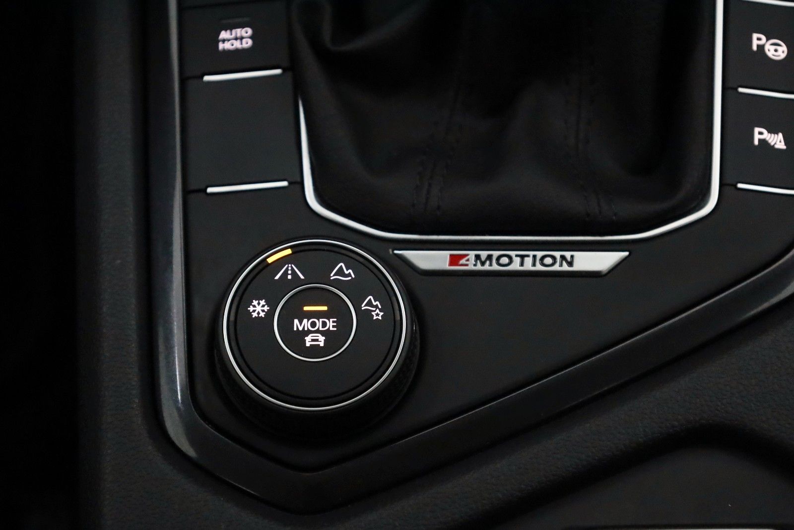 Fahrzeugabbildung Volkswagen Tiguan Allspace Elegance 4M 7 Si.,Leder,Navi,AHK