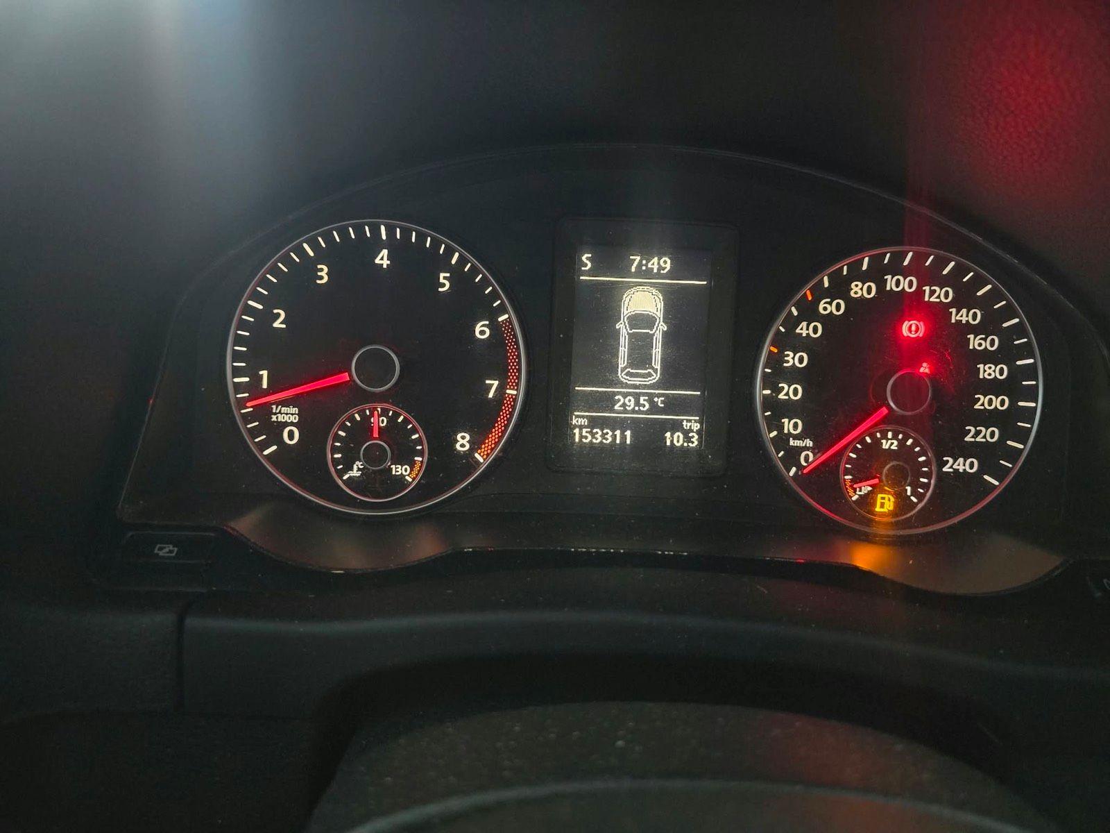 Volkswagen Golf 2010 — photo 7