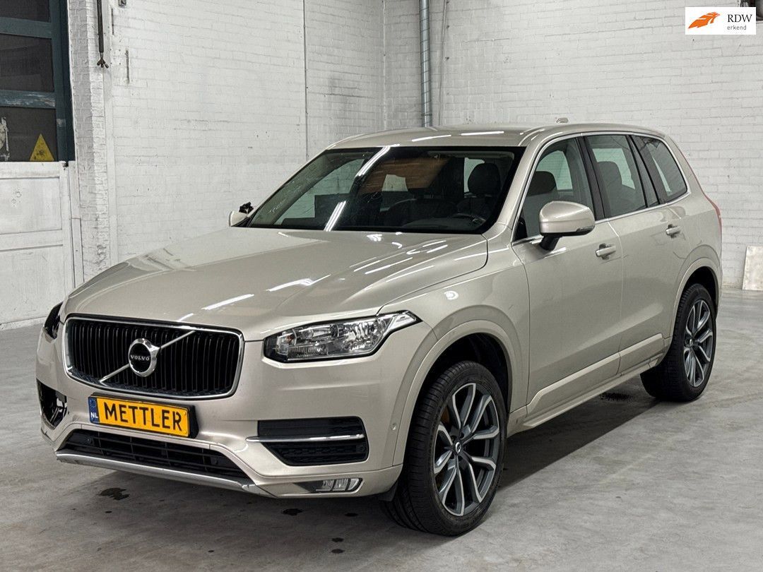 Volvo XC90 2.0 D5 AWD MOMENTUM Carplay