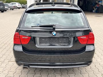 BMW 320 - 5