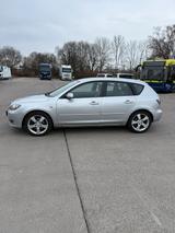 Mazda MAZDA 3 2.0 150 PS - Mazda 2 Gebrauchtwagen in München