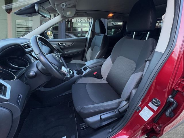 Nissan Qashqai N-Connecta DCT*Pano*Navi*360*RFK*FSH*SHZ