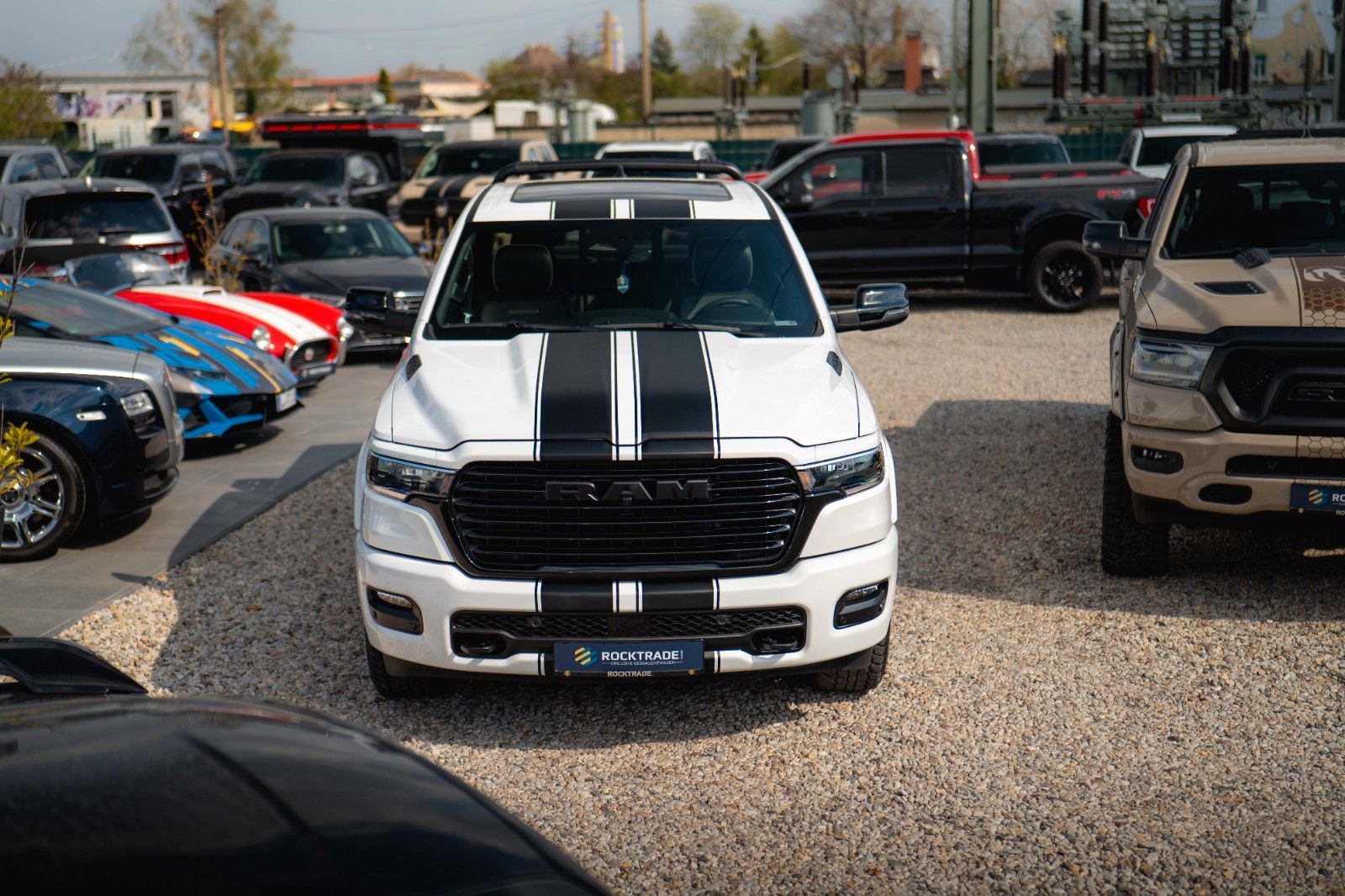 Fahrzeugabbildung Dodge RAM 3.0 MY 25 TWIN TURBO LARAMIE Night Pano ACC