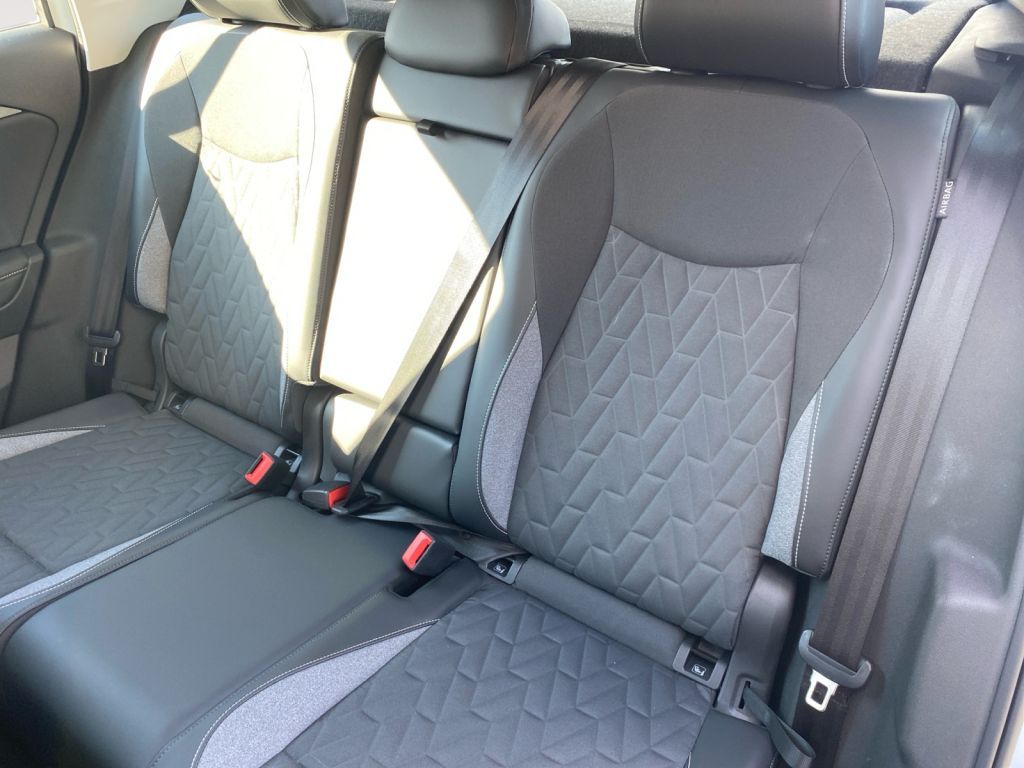 Fahrzeugabbildung Volkswagen Tiguan 1.5 eTSI DSG Life AHZV