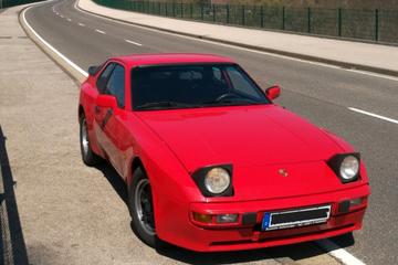1981 Porsche 944 照片 2
