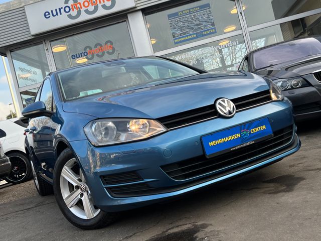 Fotografie des Volkswagen Golf