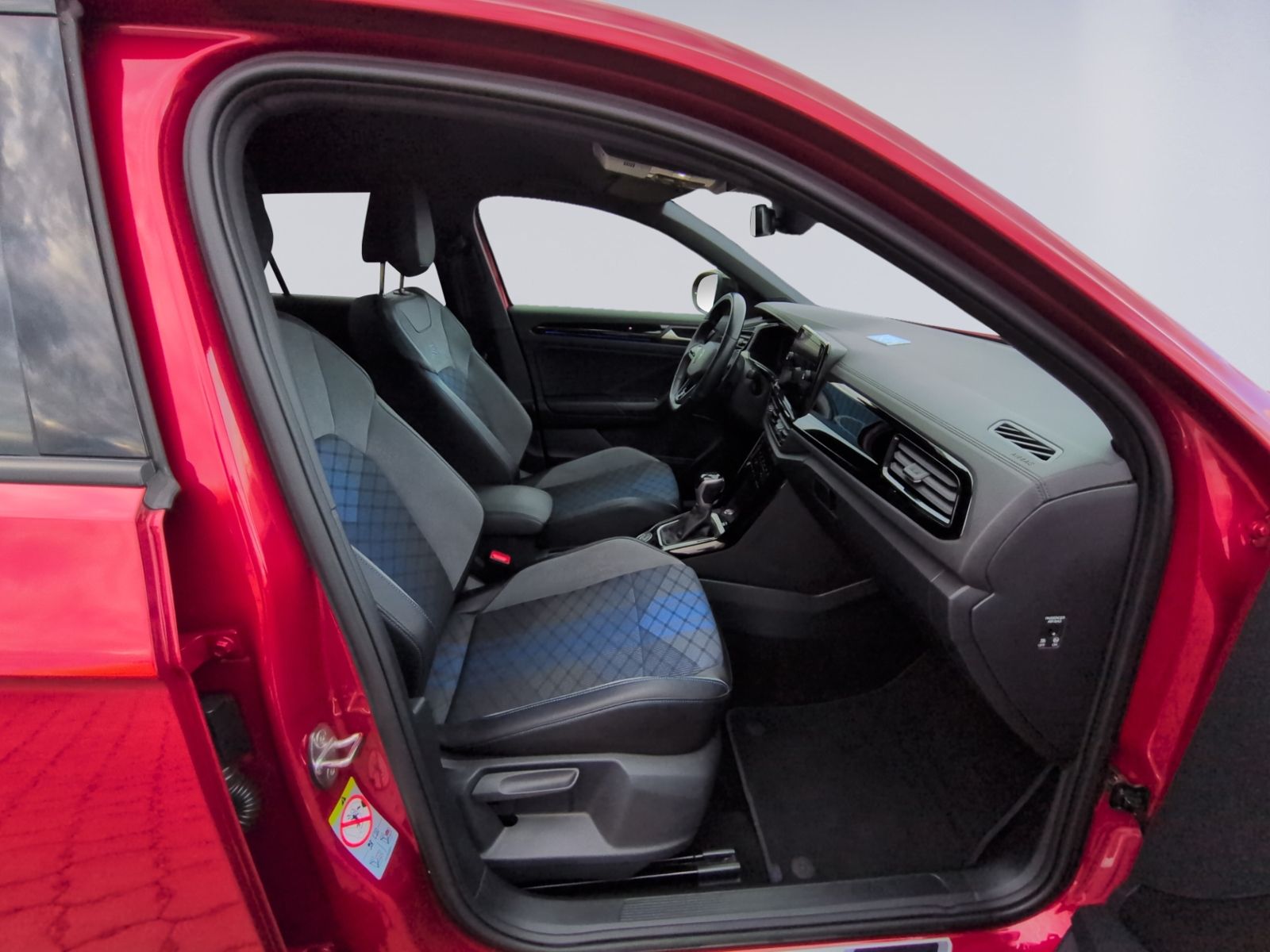 T-Roc R AHK+BlackStyle+Estoril+