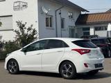 Hyundai i30 blue Passion 1.6*GARANTIE*TEMPOMAT*SZH*PDC* - gebrauchte Hyundai i30 aus dem Jahr 2016