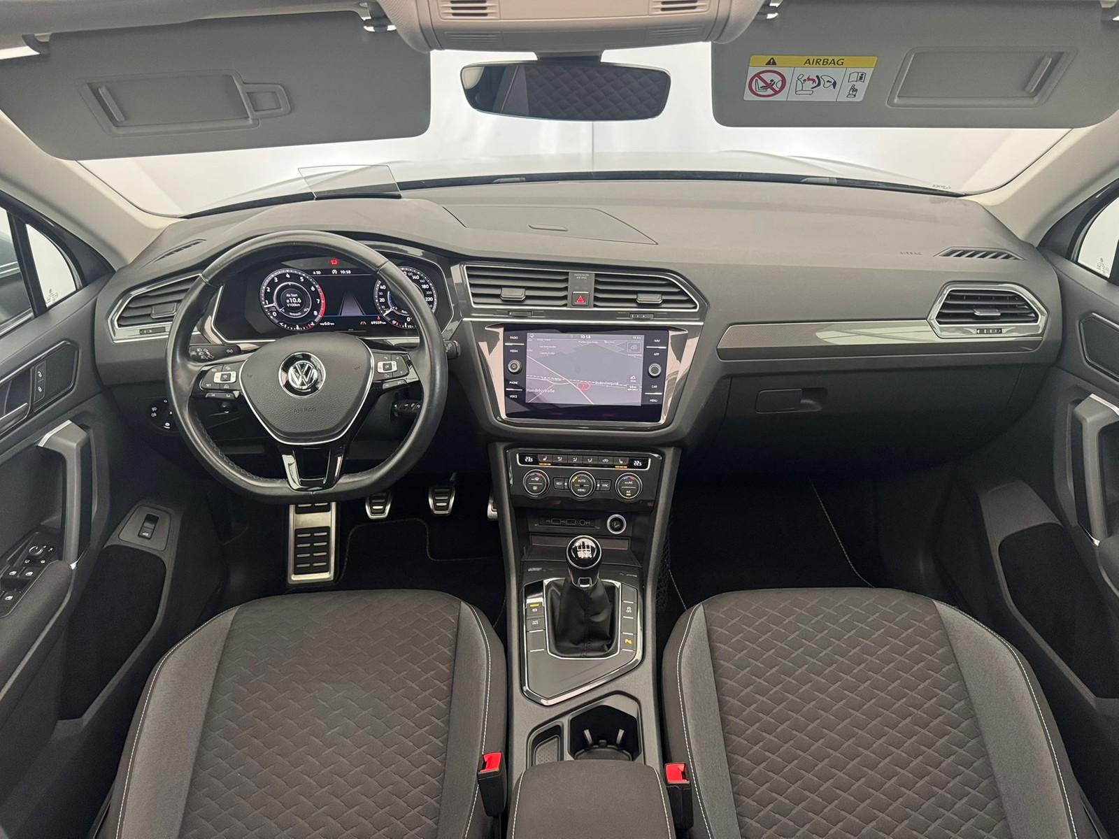 Volkswagen Tiguan Join 1.4TSI+AHK+PANO+HUD+APP+SIDE+SHZ-HIN