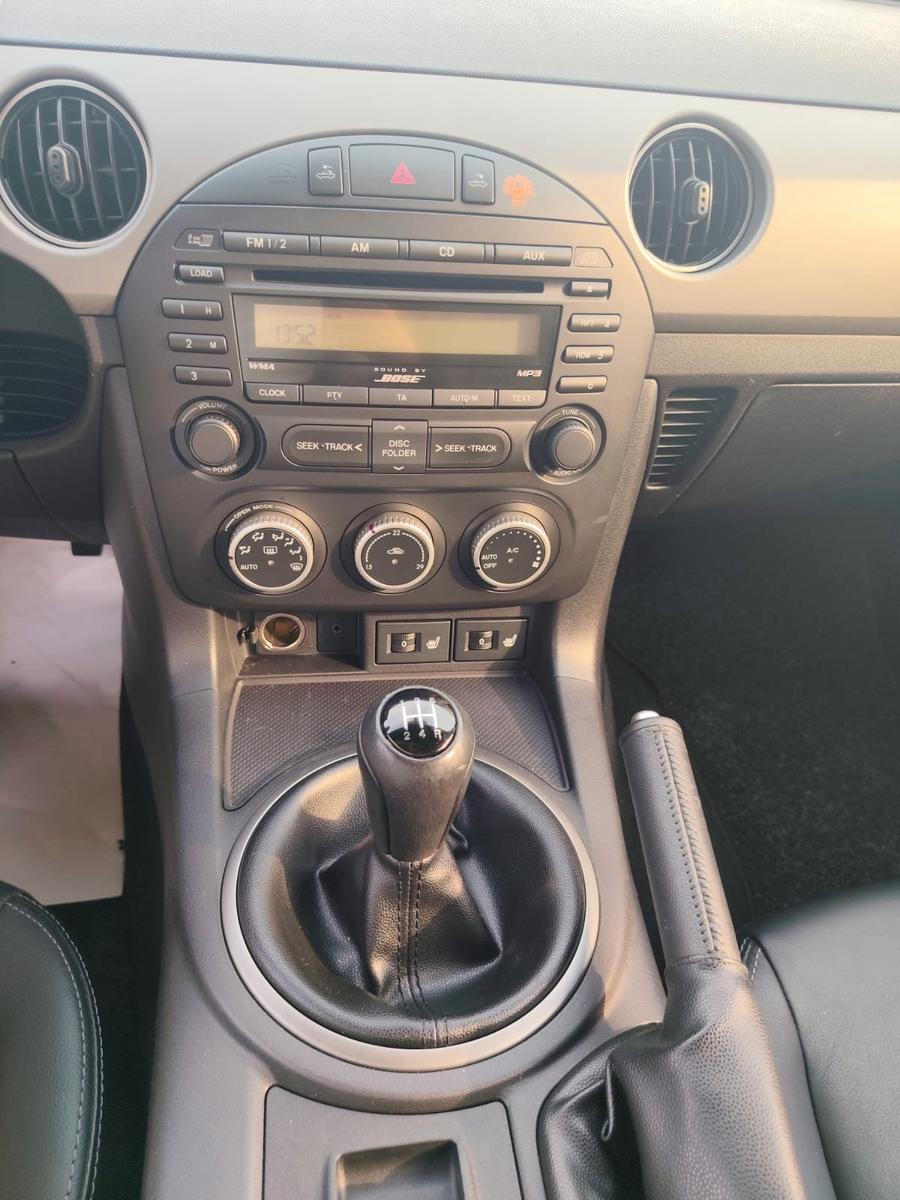 Mazda MX-5 1.8 Roadster Coupé | 126 ch | BVM | Toit rigide escamotable | Cuir | Sièges chauffants | Hifi Bose | Régulateur