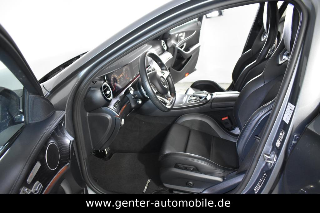 Mercedes-Benz E 43 AMG