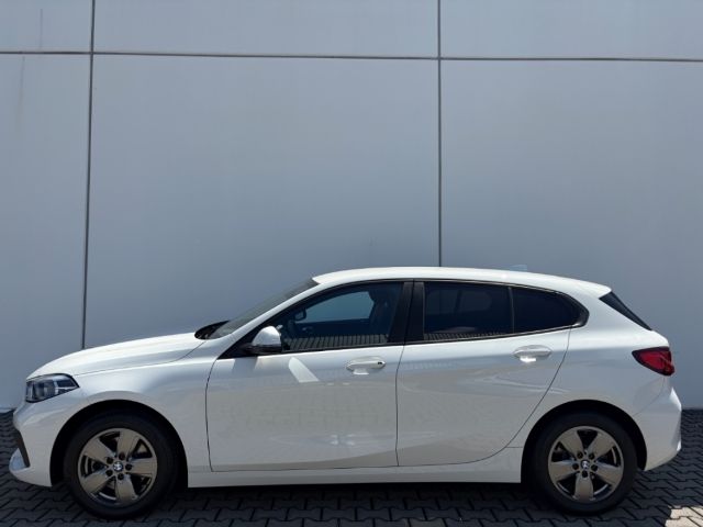 BMW 118 — fotografia 3