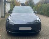 Tesla Model Y Hinterradantrieb RWD RWD - Tesla Model Y in Hamburg