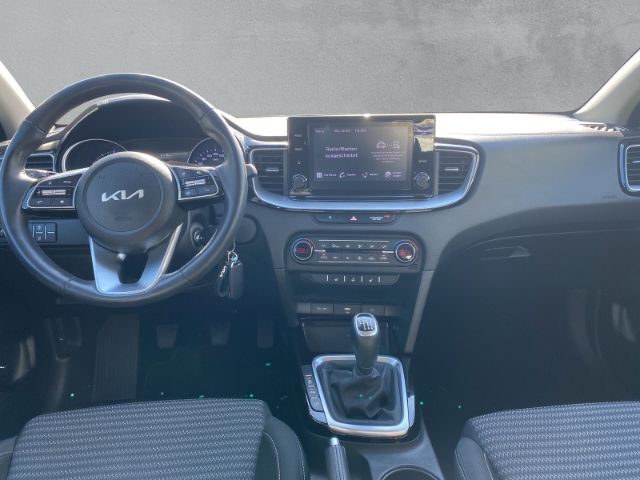 Fahrzeugabbildung Kia Ceed Vision *KLIMA* SITZHEIZUNG* *KAMERA*