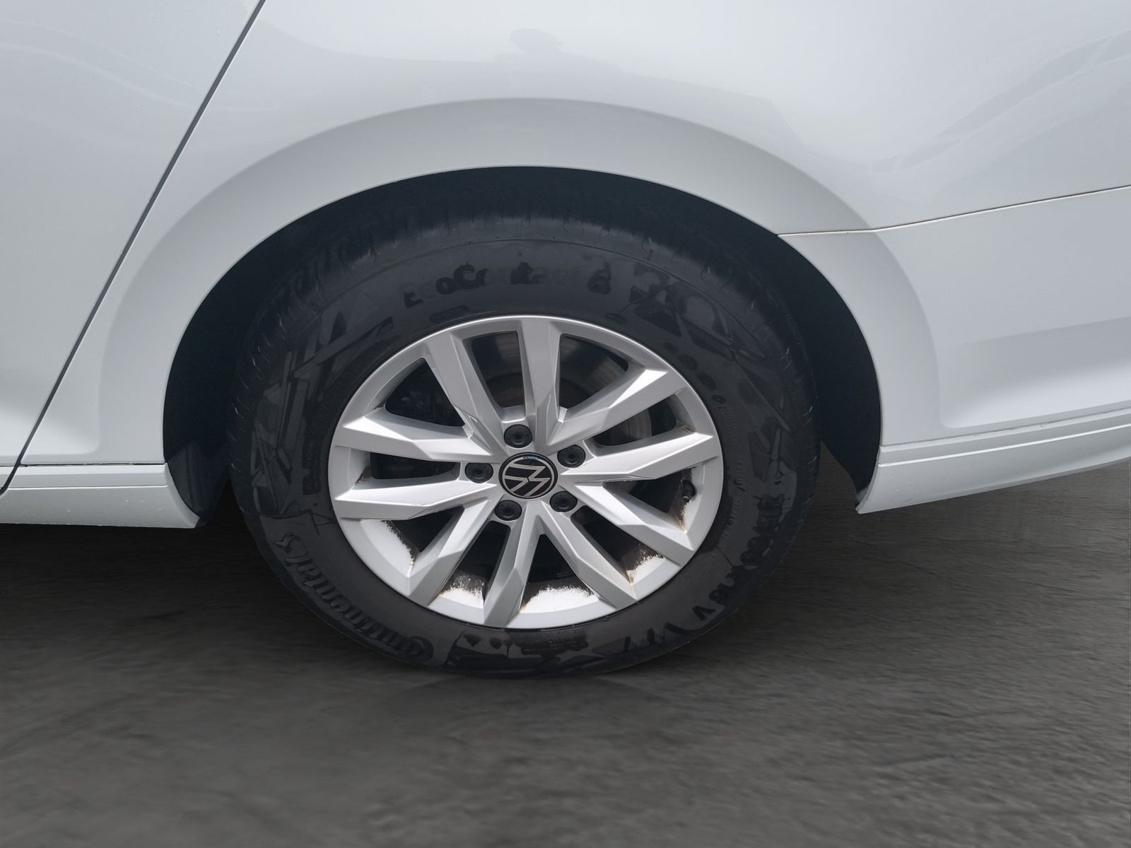 Volkswagen Passat Variant - Bild 8