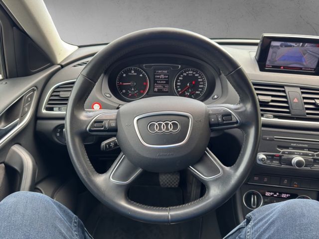 Audi Q3 2.0 TDI quattro s tronic design *LED*NAVI*SHZ