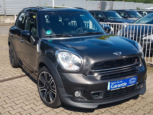 MINI Cooper S Countryman ALL4 JCW Chili Panorama Navi