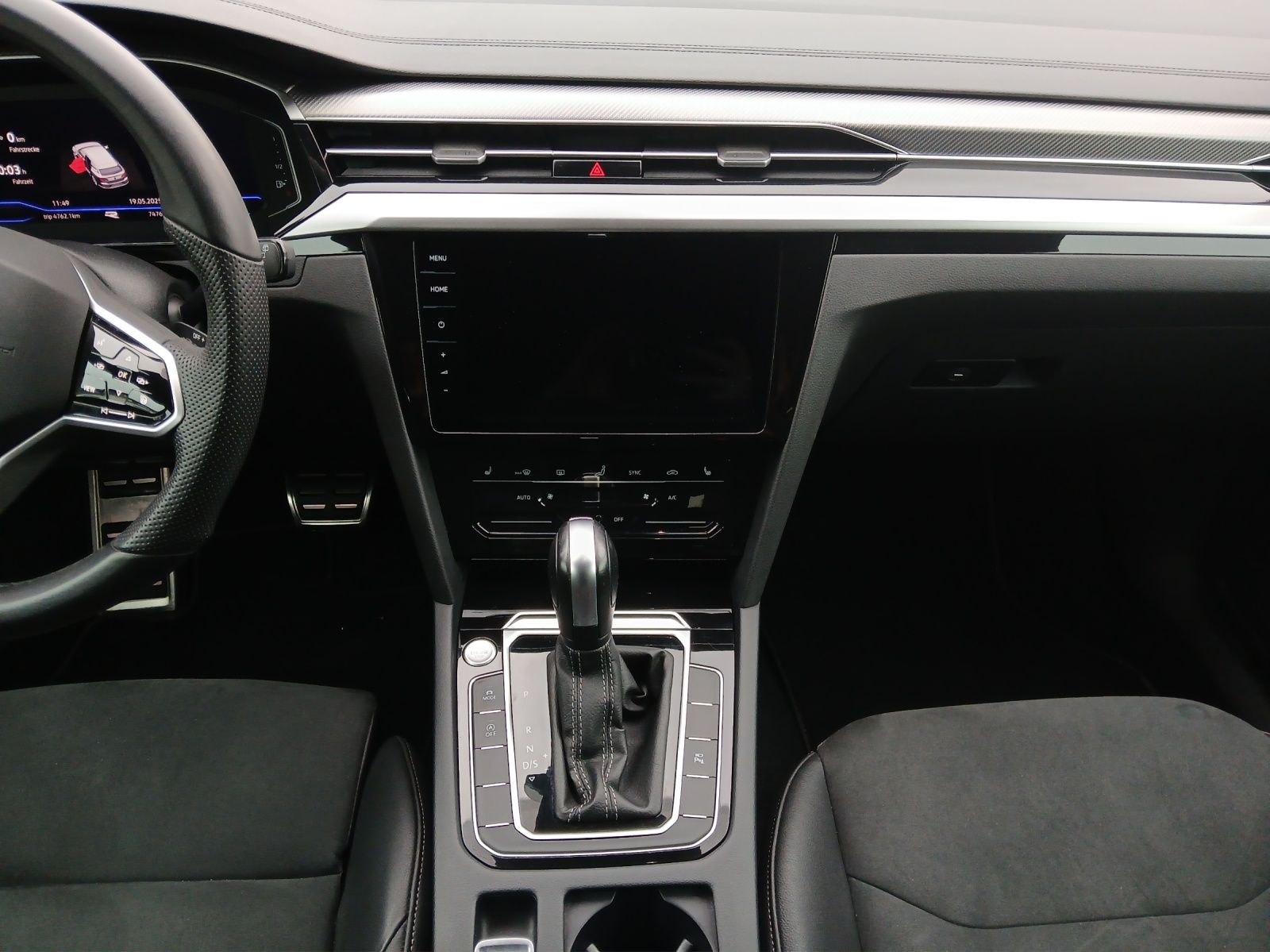 Fahrzeugabbildung Volkswagen Arteon SB TDI R-Line DSG 4M Matrix AHK AID ACC R