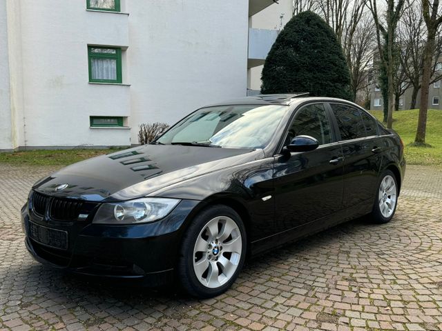 BMW 320d E90 Automatik Schiebedach Navi