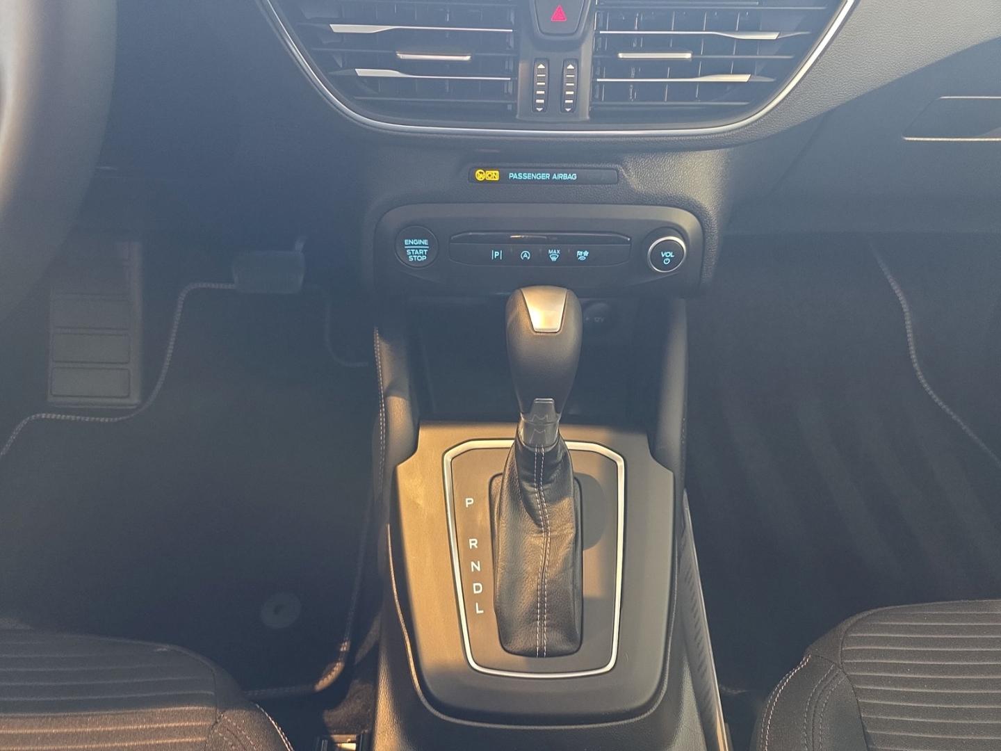 Ford Focus Turnier Titanium X AHK-abnehmbar GJR B&O S