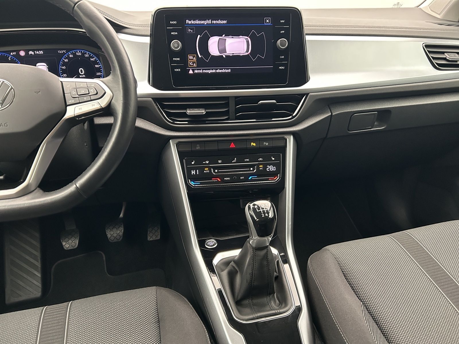 Volkswagen T-Roc - Bild 7