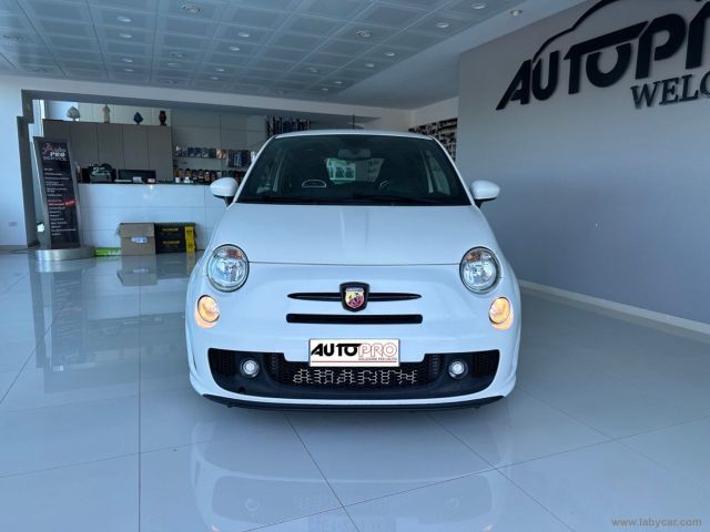 Abarth ABARTH 500 1.4 Turbo T-Jet Custom