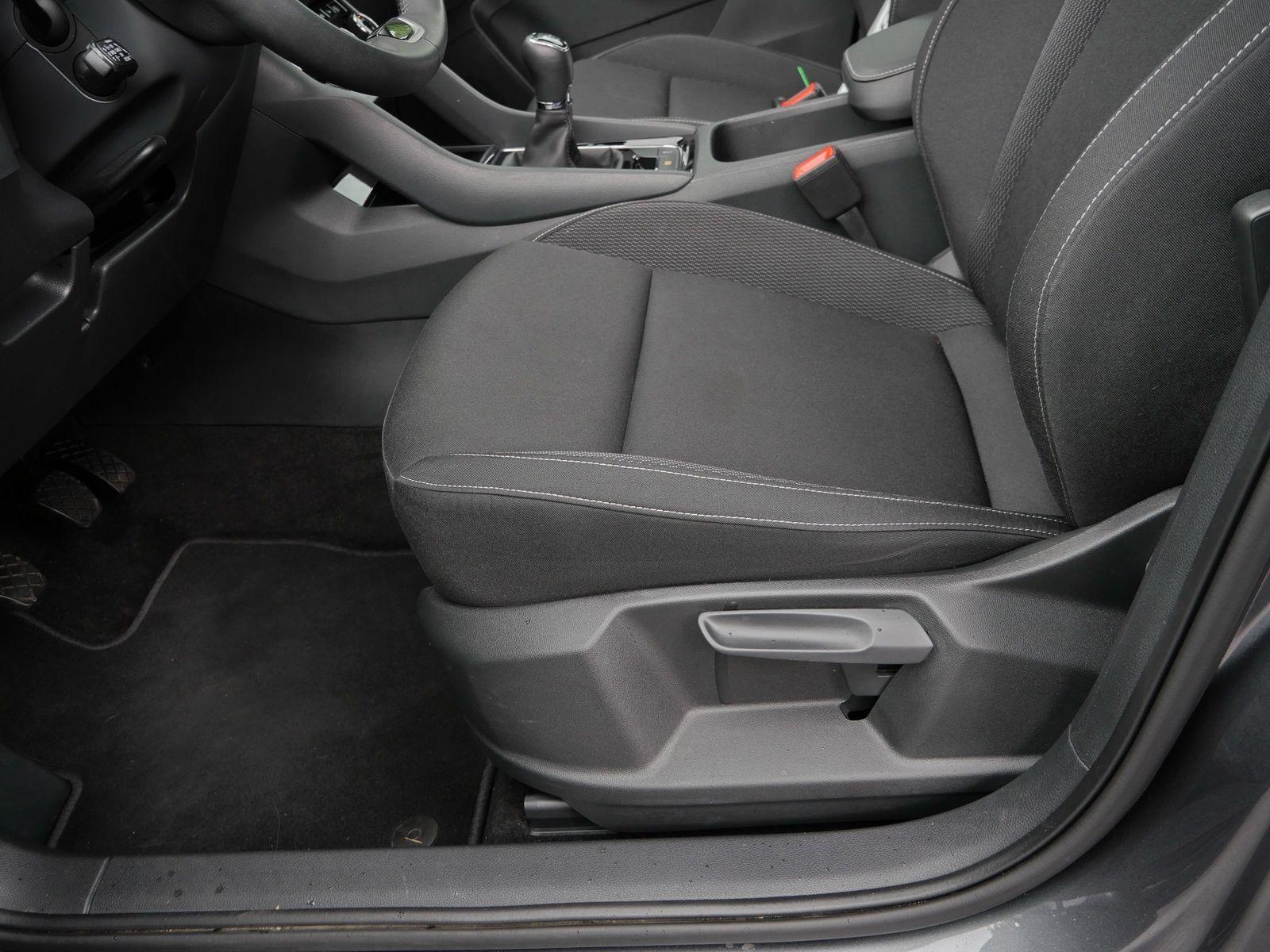 Skoda Karoq Selection 2.0 TDI Matrix*AHK*RFK*Virtual*, миниатюра 21