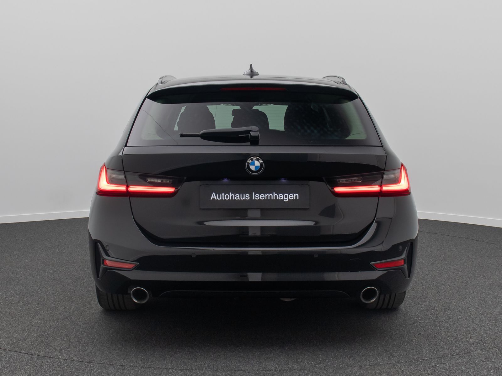 Fahrzeugabbildung BMW 330d xD Sport Line Laser DAB HUD AHK HiFi Komfor