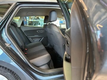 Seat Leon FR *Keyless*ACC*NAVI*2-Zonen*VirtualCockpit