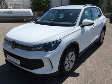 Volkswagen Tiguan - 2